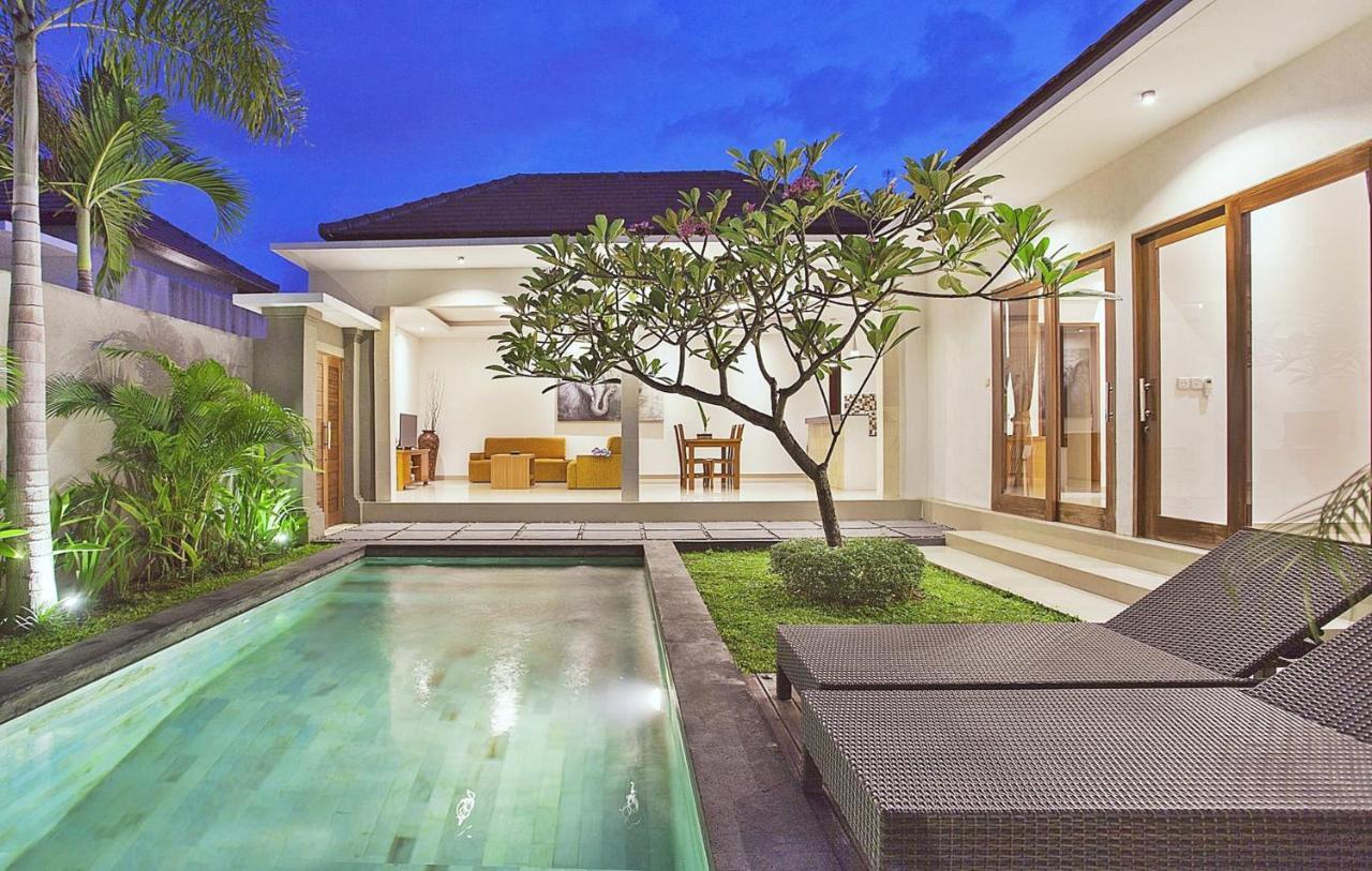 Kubu Manggala Villas Seminyak Kültér fotó